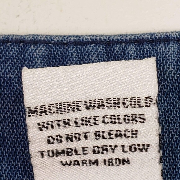 Country Store Denim Dress Modest Length Short Sleeve Floral Womens Size Medium - Picture 7 of 7